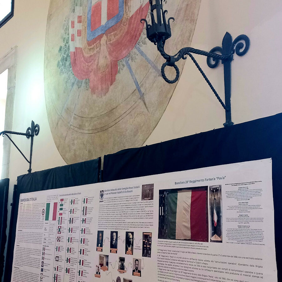 2024-05-24-2ed Mostra Portale delle Memorie-pannello storia delle bandiere