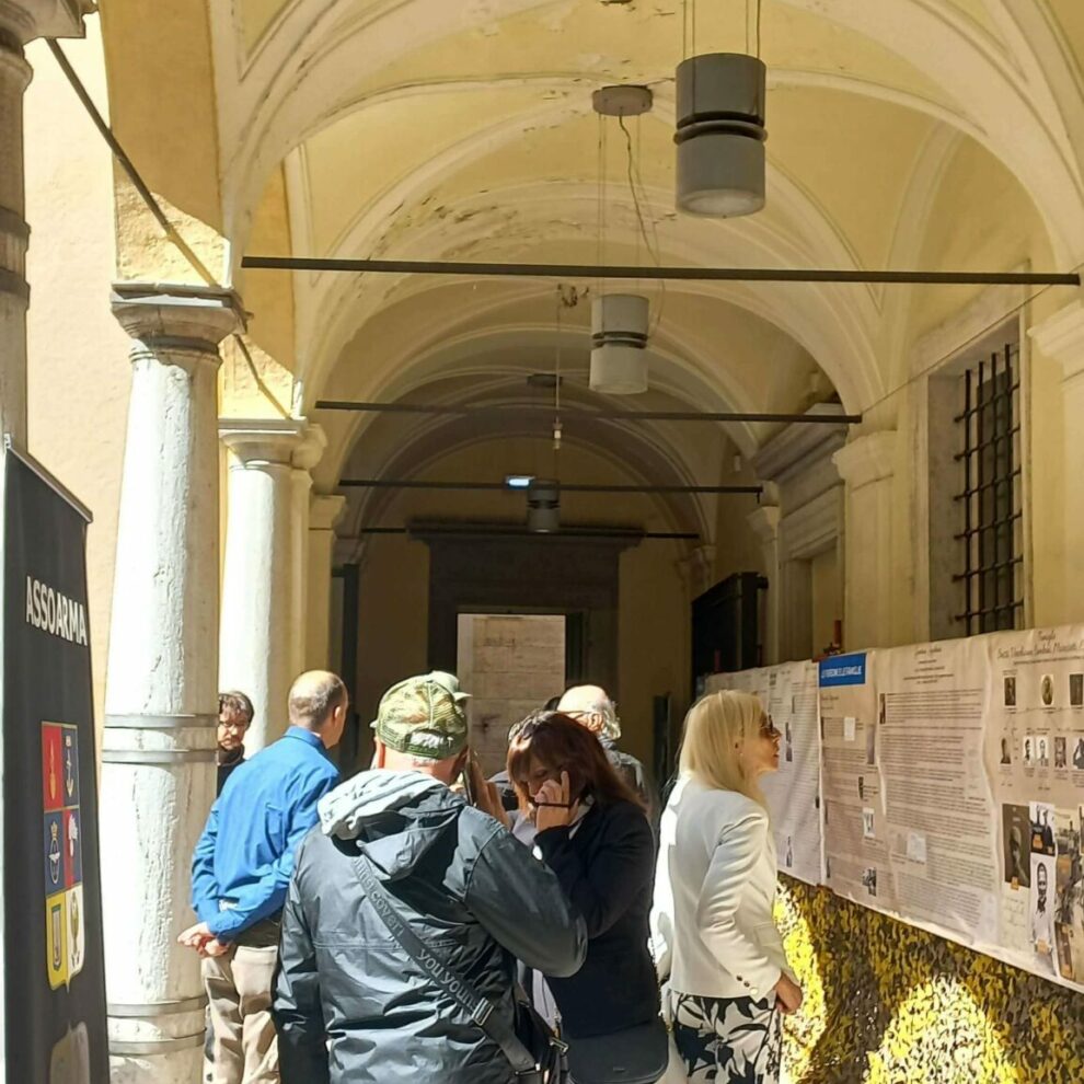 2025-05-24 Inaugurazione 3 edizione mostra Portale delle Memorie presso il cortile di Palazzo Gradari