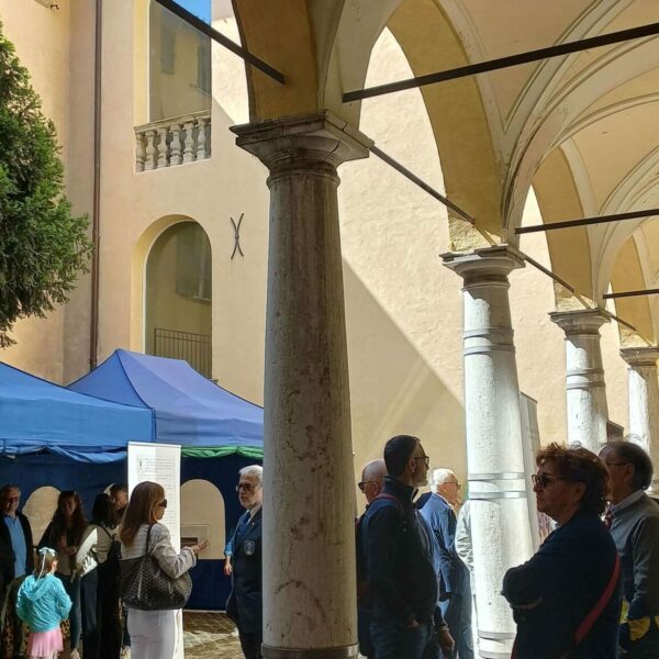 2025-05-24 Inaugurazione 3 edizione mostra Portale delle Memorie presso il cortile di Palazzo Gradari