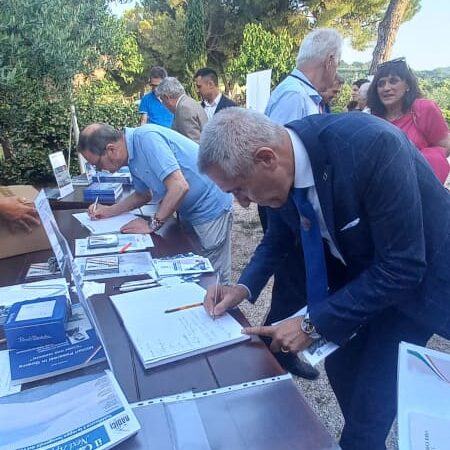 20250614-Lassù dove volano gli eroi-Libro delle firme dei partecipanti